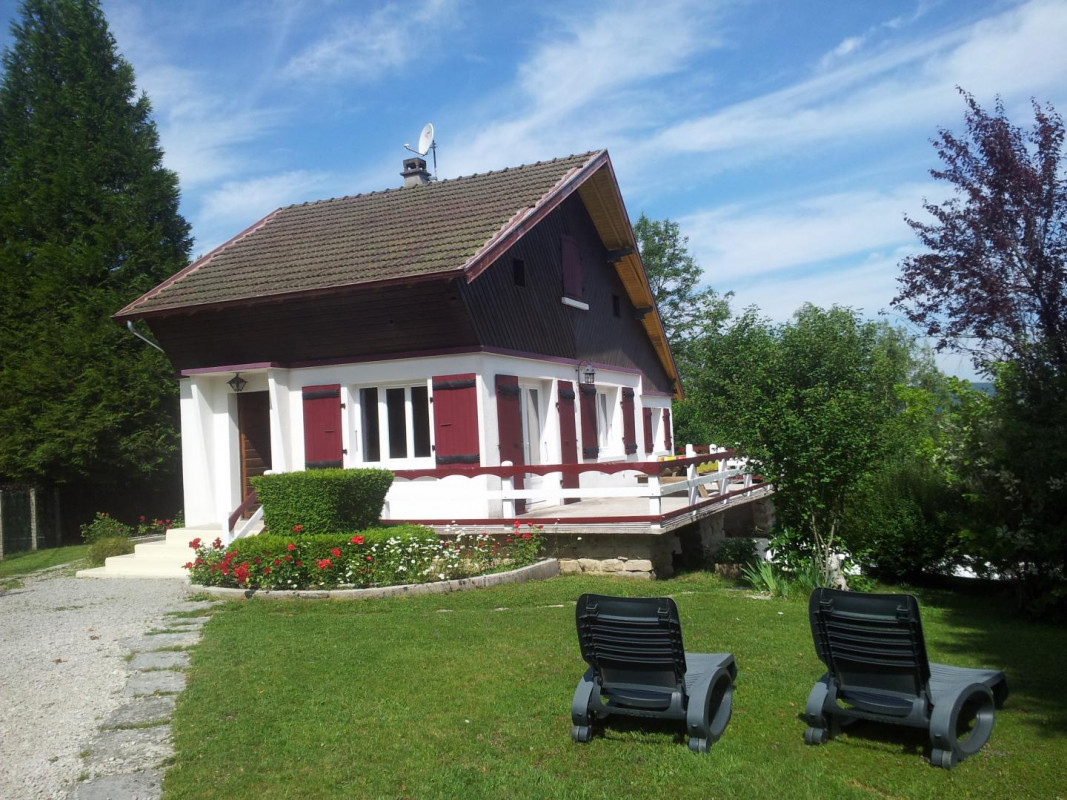photo 0
