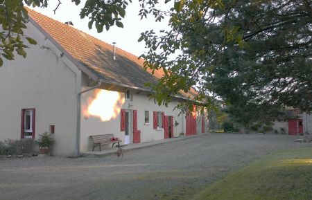 G&icirc;te n&deg;G1613 Desnes - Jura - ancienne ferme