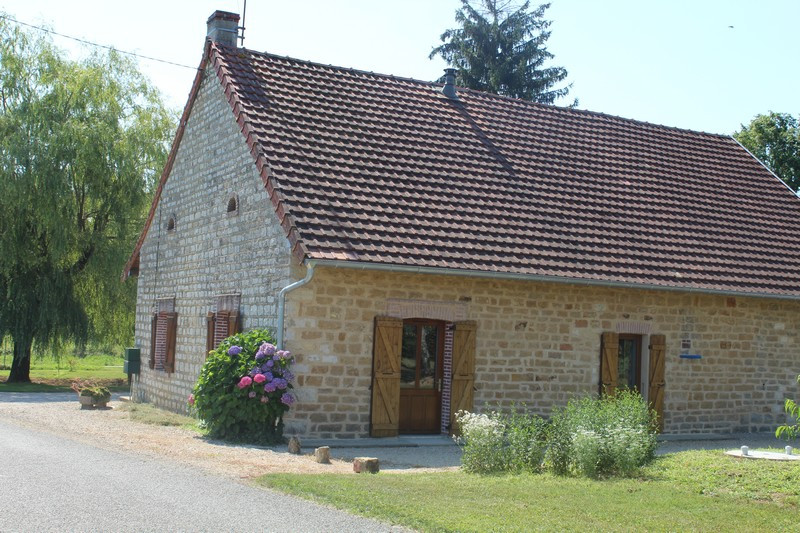 photo 0