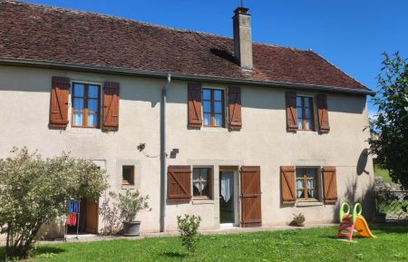 G&icirc;te n&deg;G2578 Grozon - Jura - G&icirc;te l'Epinette