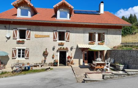 G&icirc;te n&deg;G2587 Les Rousses - Jura - photo