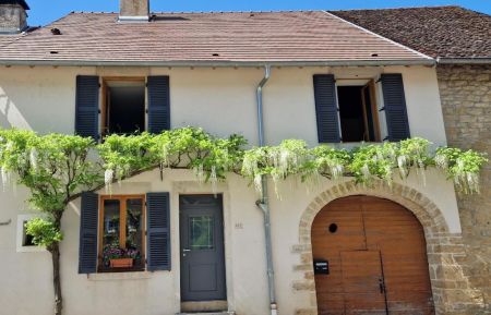 G&icirc;te n&deg;G2685 Nevy-sur-Seille - Jura - photo