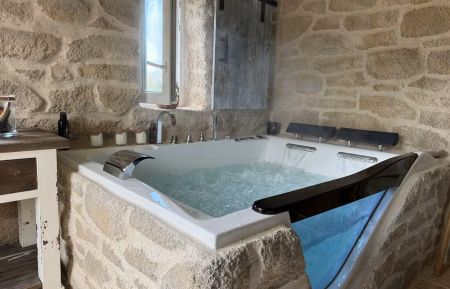 G&icirc;te n&deg;G2703 Rahon - Jura - photo