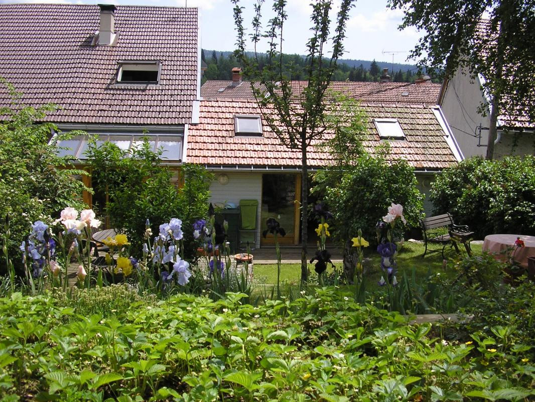 photo 0