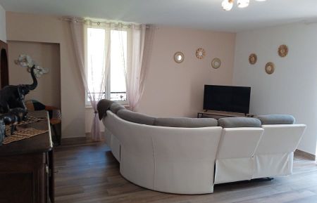 G&icirc;te n&deg;G2429 Nevy-sur-Seille - Jura - photo