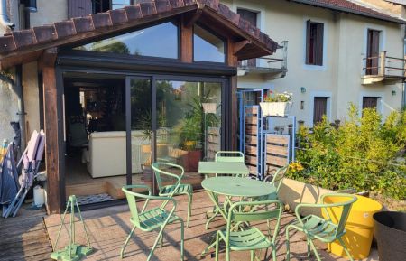 G&icirc;te n&deg;G2738 Arbois - Jura - photo