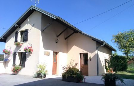 G&icirc;te n&deg;G1521 Foulenay - Jura - C&ocirc;t&eacute; cour