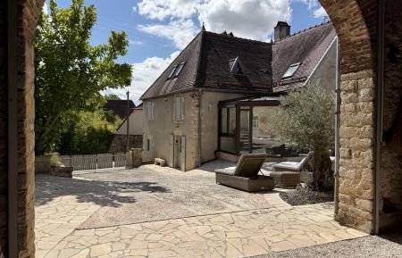 G&icirc;te n&deg;G2687 Rahon - Jura - photo
