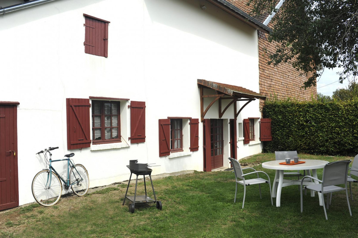 photo 0