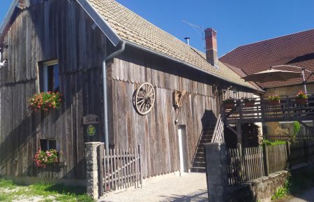 G&icirc;te n&deg;G506 La Latette - Jura - photo